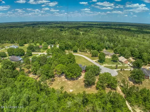 View/Area - 9474 Dunn Rd, Moss Point, MS 39562 photo 4 of 5