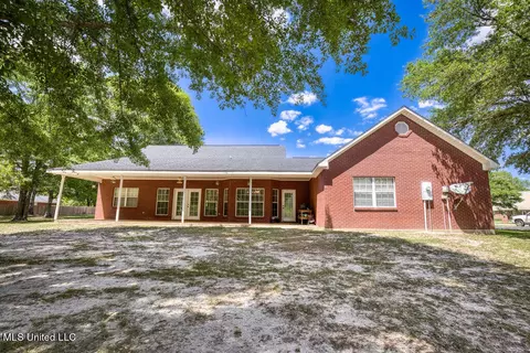 Exterior - 9474 Dunn Rd, Moss Point, MS 39562 photo 5 of 6