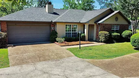 116 Villa Way, Clinton, MS 39056