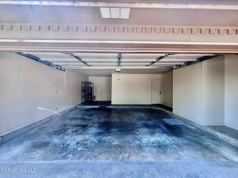 Exterior - 116 Villa Way, Clinton, MS 39056 photo 8 of 11