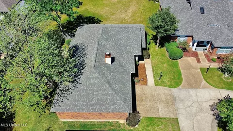 Exterior - 116 Villa Way, Clinton, MS 39056 photo 6 of 11