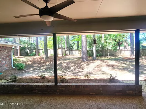 Exterior - 5459 Red Fox Rd, Jackson, MS 39211 photo 5 of 10