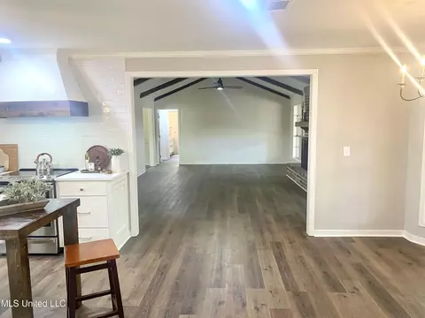 Other - 5459 Red Fox Rd, Jackson, MS 39211 photo 2 of 11