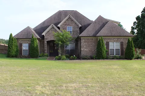 1249 Walker Cv, Southaven, MS 38671
