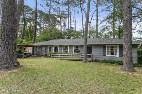 1512 Douglass Dr, Jackson, MS 39211