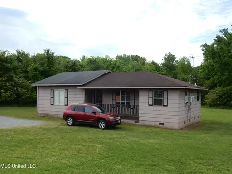12207 Kirk Rd, Olive Branch, MS 38654