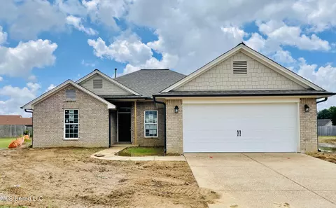 1697 Cambria Dr, Southaven, MS 38671