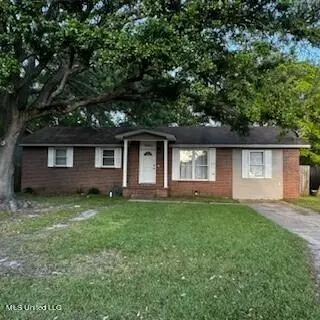 3220 Argentina Street St, Pascagoula, MS 39581
