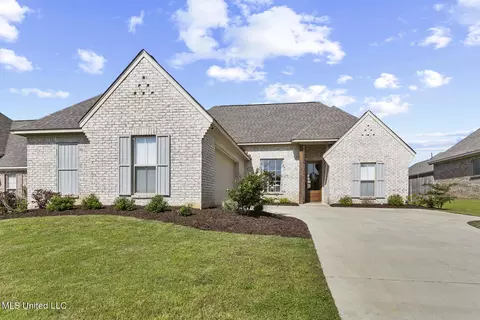 313 Buttonwood Ln, Canton, MS 39046