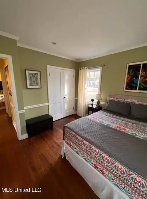 Bedroom - 378 Naples Rd, Jackson, MS 39206 photo 1 of 6