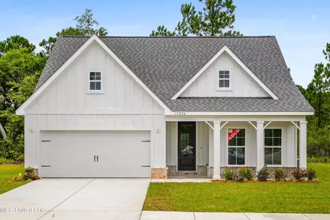 6705 Maurepas Cir, Ocean Springs, MS 39564