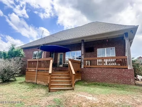 Exterior - 515 Springhill Xing, Brandon, MS 39047 photo 5 of 5