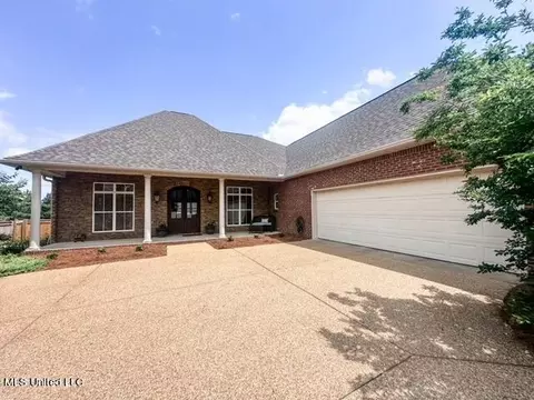 Exterior - 515 Springhill Xing, Brandon, MS 39047 photo 2 of 5