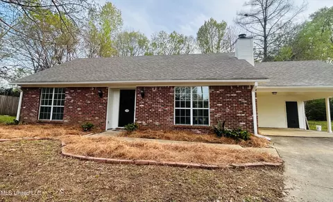 340 Brookwoods Dr, Ridgeland, MS 39157