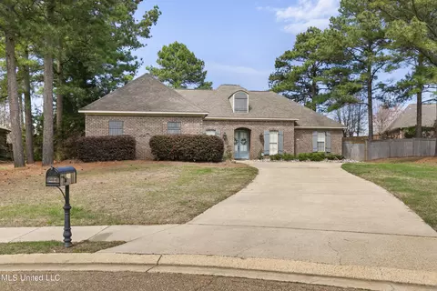 109 Elm Ct, Madison, MS 39110