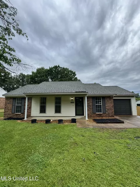 6355 Walnut Grove Rd, Horn Lake, MS 38637