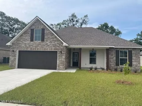 14325 Southern Pecan St, Gulfport, MS 39503