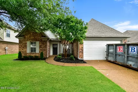 5470 Mallard Park Blvd, Walls, MS 38680