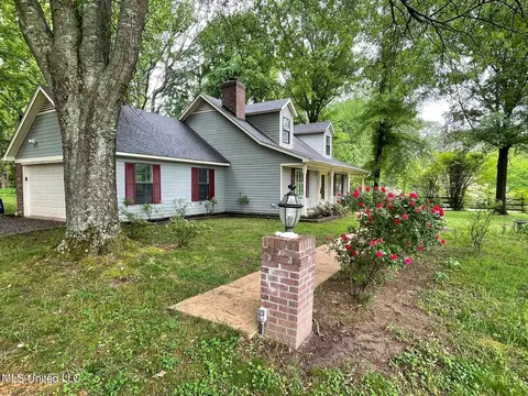 6315 Tranquil Dr, Olive Branch, MS 38654 photo 2