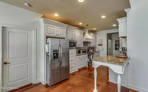 606 Bauxite Cv, Brandon, MS 39047 photo 15
