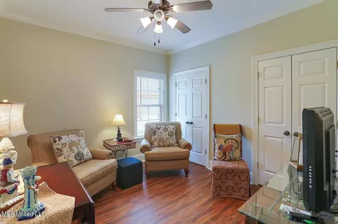 219 E Towne, Brandon, MS 39042 photo 25