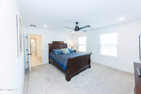 13828 High Fields Way, Olive Branch, MS 38654 photo 32