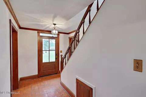 Entry Way - 162 Parks Rd, Jackson, MS 39212 photo 1 of 3