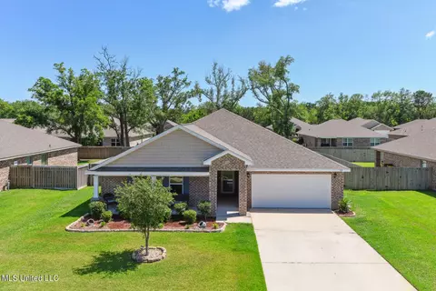 153 Rosie Dr, Long Beach, MS 39560