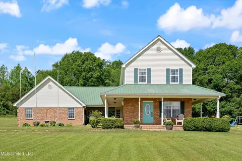 114 Emily Lynn Rd, Sarah, MS 38665