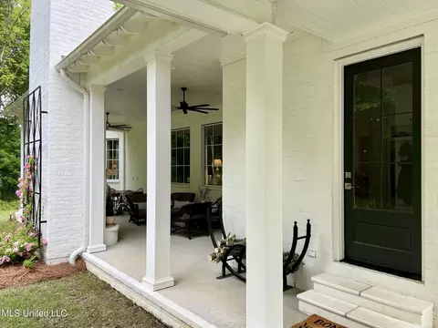 Exterior - 211 Chestnut Spring Road Rd # B, Flora, MS 39071 photo 7 of 10