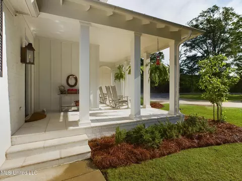 Exterior - 211 Chestnut Spring Road Rd # B, Flora, MS 39071 photo 5 of 10