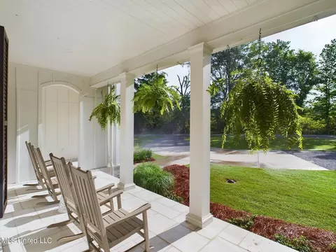 Exterior - 211 Chestnut Spring Road Rd # B, Flora, MS 39071 photo 3 of 10