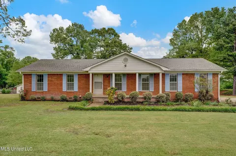 12436 Goodman Rd, Olive Branch, MS 38654