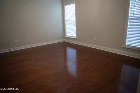 705 Southpointe Commons Loop, Oxford, MS 38655 photo 13