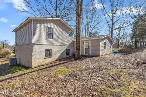 1130 Thunderbird Dr N, Hernando, MS 38632 photo 2