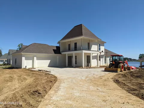 202 Lake Ridge Dr, Madison, MS 39110