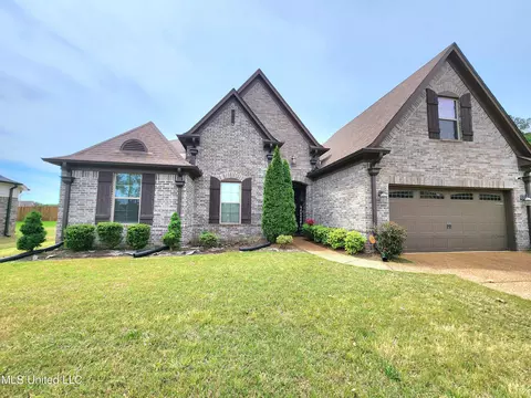 10353 Hillman Cv, Olive Branch, MS 38654