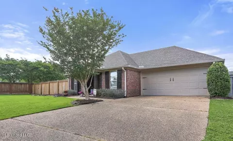 105 W Pinebrook Dr, Brandon, MS 39047 photo 2