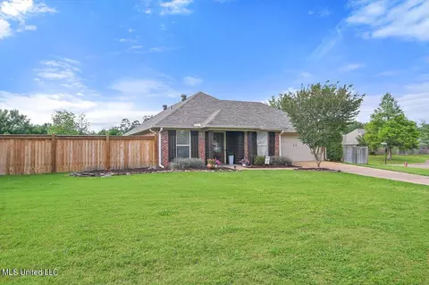 105 W Pinebrook Dr, Brandon, MS 39047 photo 3
