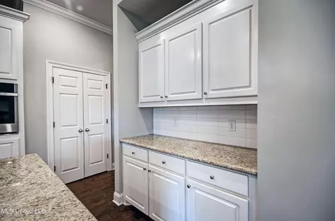 168 Chartleigh Cir, Canton, MS 39046 photo 12
