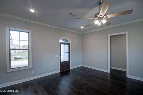 168 Chartleigh Cir, Canton, MS 39046 photo 7