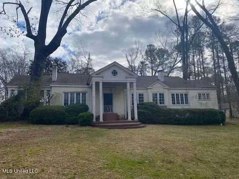 1200 St Ann Street St, Jackson, MS 39202