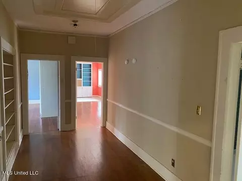 Entry Way - 1200 St Ann Street St, Jackson, MS 39202 photo 1 of 1