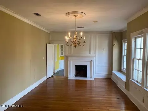 Living - 1200 St Ann Street St, Jackson, MS 39202 photo 2 of 5
