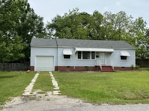 3500 Belmede Dr, Gulfport, MS 39507