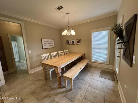 Dining - 111 Wagner Way, Madison, MS 39110 photo 1 of 1