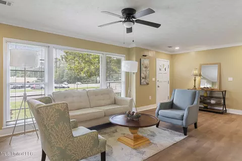748 E Northside Dr, Jackson, MS 39206 photo 8