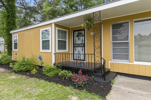 748 E Northside Dr, Jackson, MS 39206 photo 6