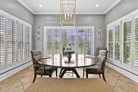 Dining - 551 Twin Cedars Dr, Madison, MS 39110 photo 3 of 3