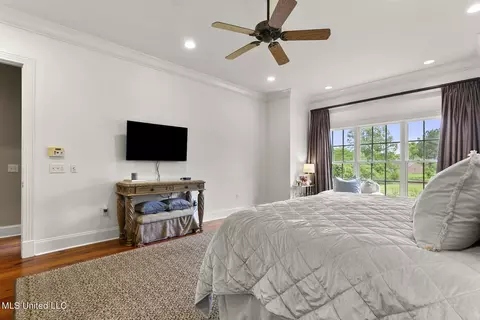 Bedroom - 551 Twin Cedars Dr, Madison, MS 39110 photo 3 of 5